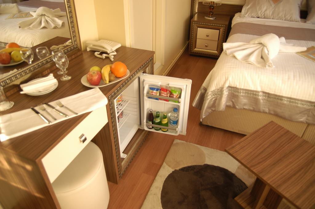 Sirma Sultan Hotell Istanbul Exteriör bild